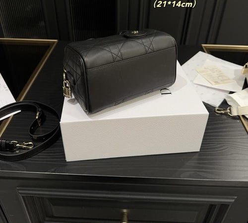شنطه ديور| Dior
