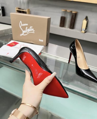 هيلز لوبوتان| Louboutin
