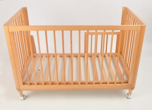 سرير خشبي فاخر 4x1