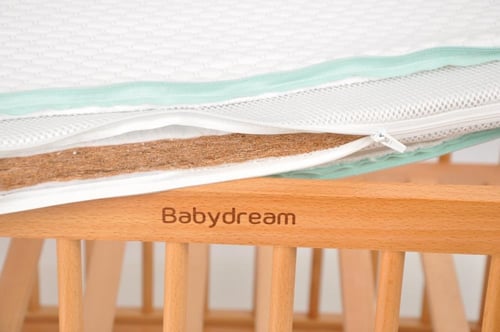 مرتبة السرير الخشبي