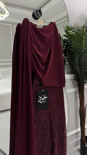 فستان كايرا