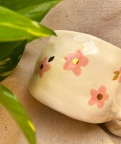 كوب وردي 4# (بلون ذهبي)