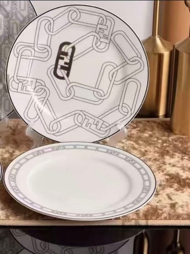 صحن تقديم فندي مقاس ٢٦ و ٢١ ماستر كواليتي