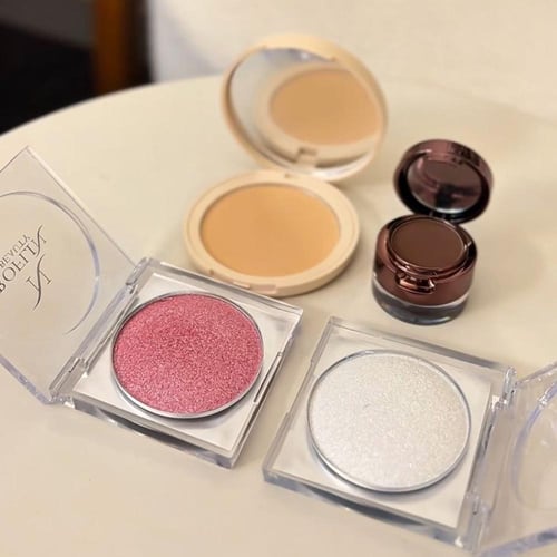 بوكس مكياج المتكاملة - كل أدوات التجميل في بوكس وا...