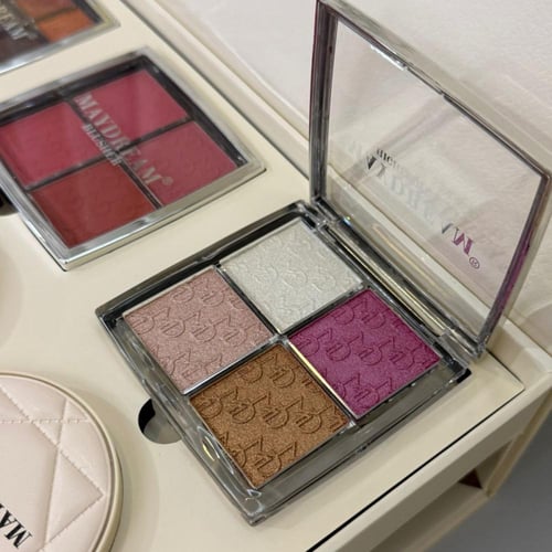 بوكس مكياج 43 قطعة كل أدوات التجميل في بوكس واحد