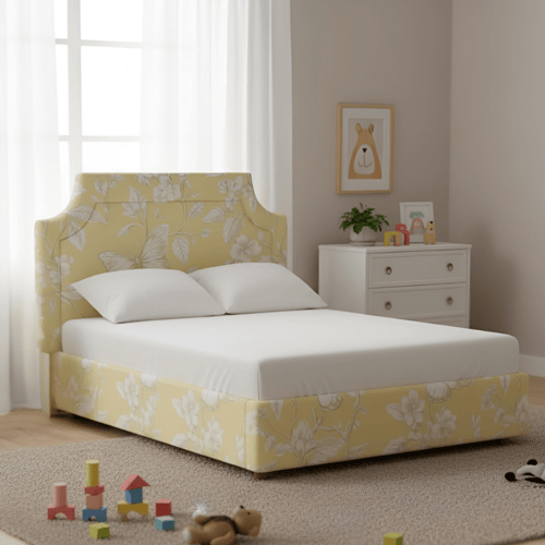 رأس سرير أصفر فراشات