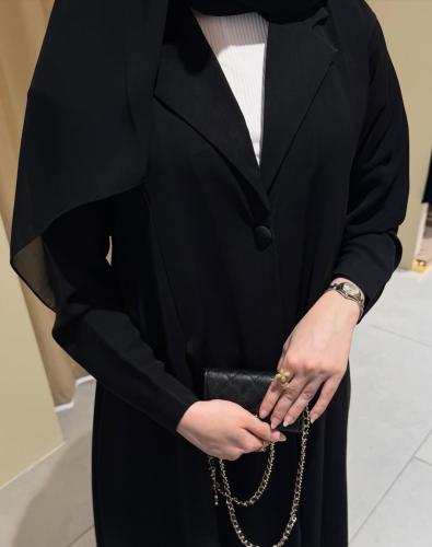 Modest abaya
