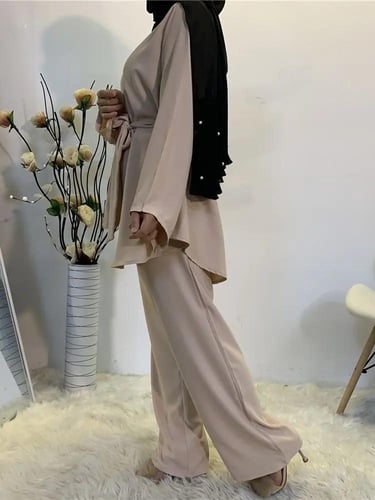 سراويل إسلامية للنساء