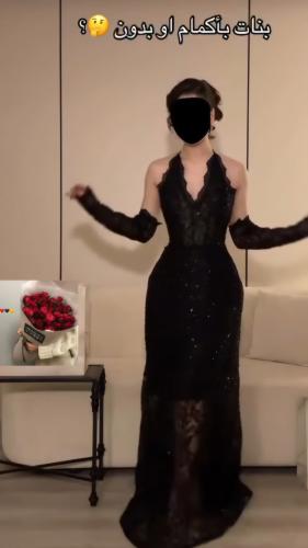 فستان سهرة هالتر من الدانتيل الأسود مع أكمام منفصل...