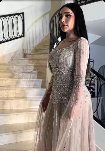 فساتين