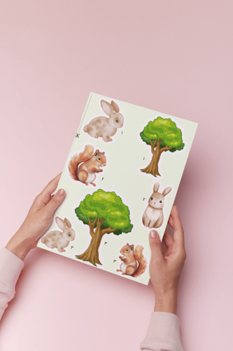 مطوية قصة بالإنجليزية بتصميم بارز