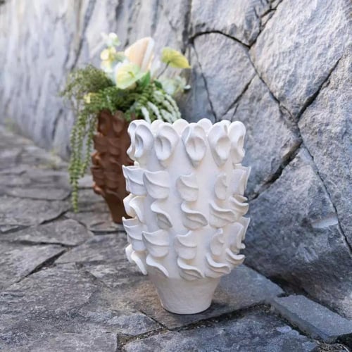 اكسسوار مزينة بأوراق الشجر