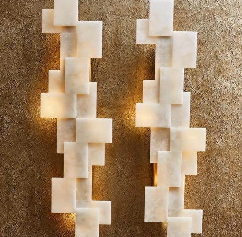 لوحة رخامية مضيئة.