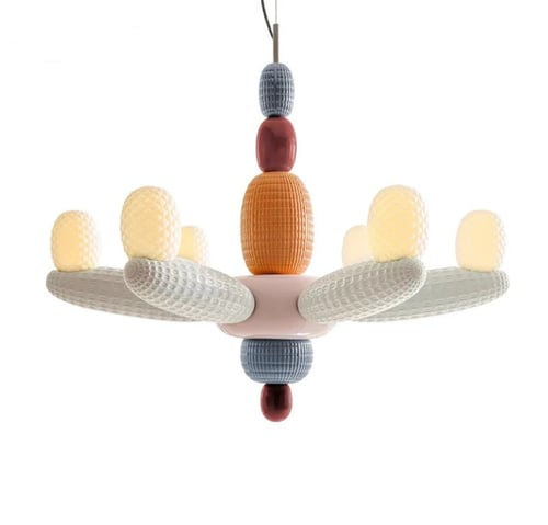 ثريا ارت ديزاين / ثريا الألوان البالونية العصرية.