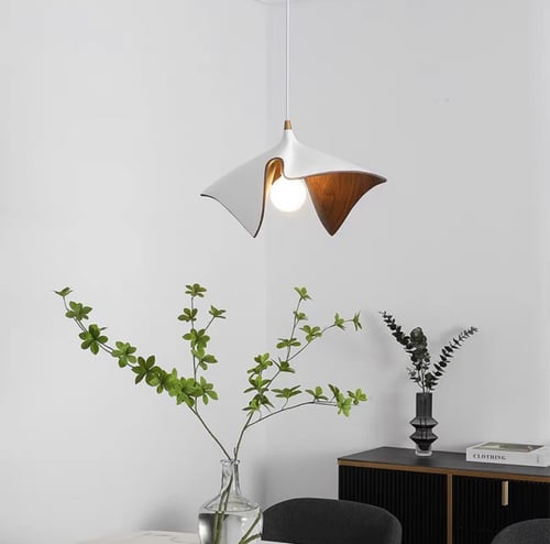 انارة خشب منحنية