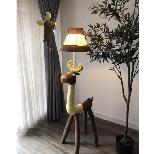 إنارة ارضيه دميه الزرافة ومناسبة لغرف الاطفال النو...