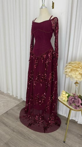 فستان وصايف