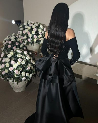 فستان سهرة مطرز كريب استرتش تفته ميكادو