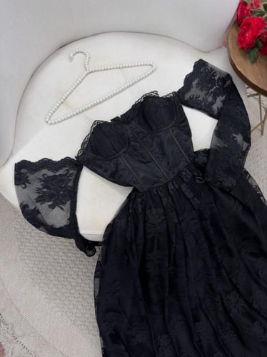 فستان دانتيل اصلي