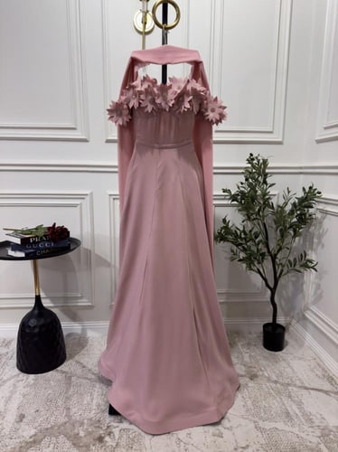 فستان القماش+باربي اصلي درجه اولى مع ورد مطرز بكري...