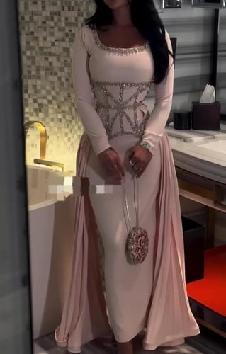 فستان العنود