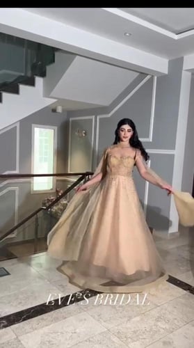 خامه سهره تل مطرز فصوص+كبس لولو مبطن دانتيل مخطط +...