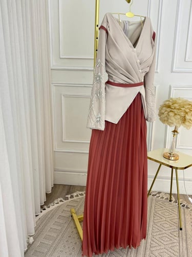 فستان بشاير