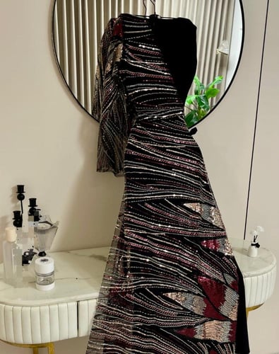 فستان انوار