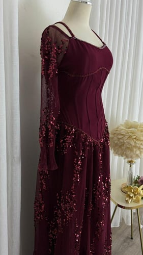 فستان وصايف