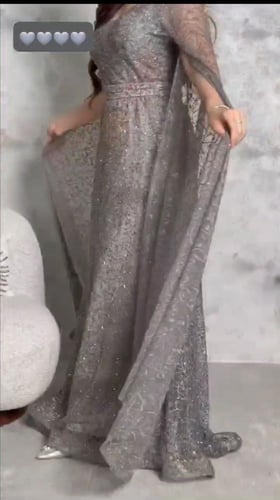 فستان راقيه القماش تل أصلي مطرز كمبيوتر وفصوص راقي...