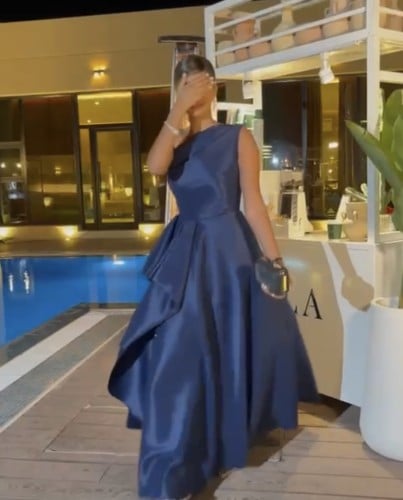 فستان ميكادو