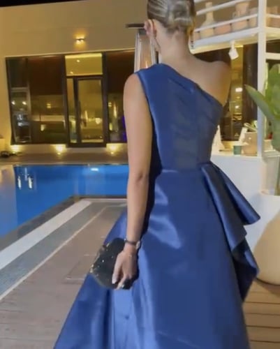 فستان ميكادو