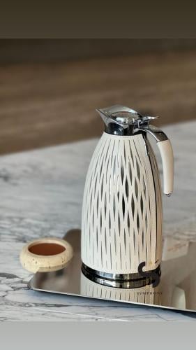 ترمس شاي بيج كبير 2 لتر