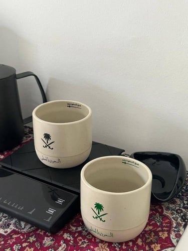 كوب صنع في السعودية مع سدو طباعة