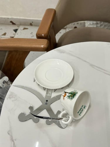 كوب مطبوع للسعوديين فقط مع سيف وخريطة