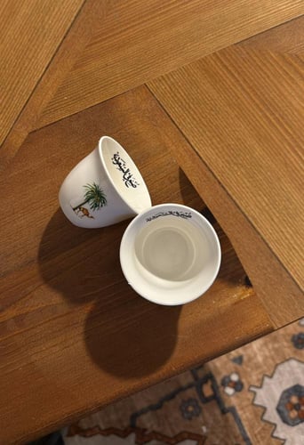 فناجيل صُنع في السعودية بدون بكج عدد 2 حبه