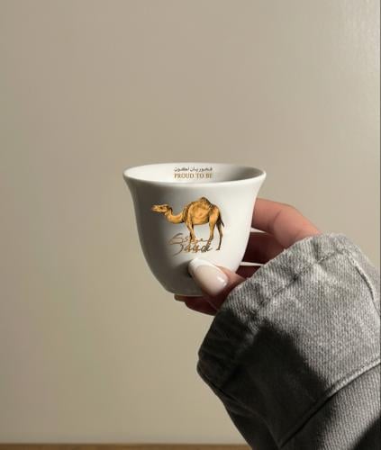 فناجيل قهوة مطبوعة فخور بأن أكون سعودي