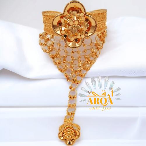 ف نسائي تصميم جديد مميز ذو تفاصيل منفرده مطلي ذهب...