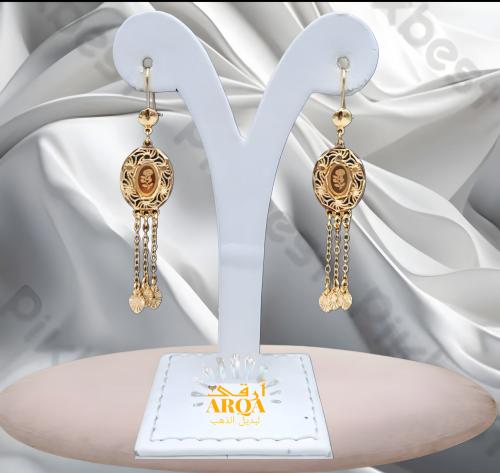 حلق مطلي ذهب تصميم مميز مطابق لذهب عيار 21