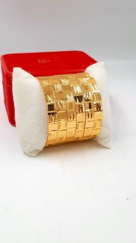 بناجر ساده تصميم فخم مطليه ذهب عيار 21