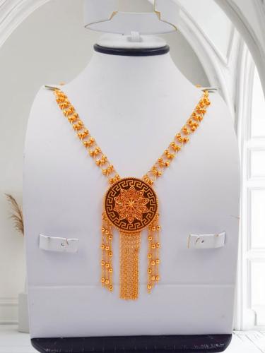 عقد الهبه المميز في تصميه تصميم فخم مطليه ذهب عيار...