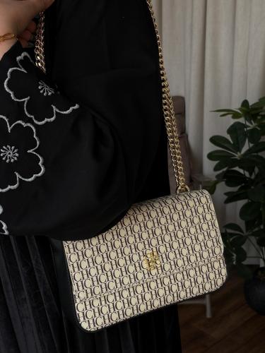 شنطة فاخرة سي اتش