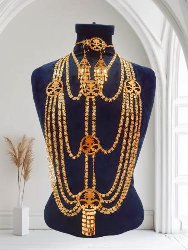 كرسي مطلي ذهب عيار 21 مطابق لذهب سعر