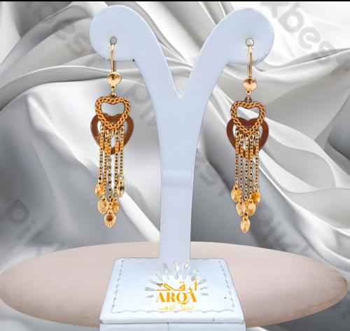 حلق مطلي ذهب تصميم مميز مطابق لذهب عيار 21