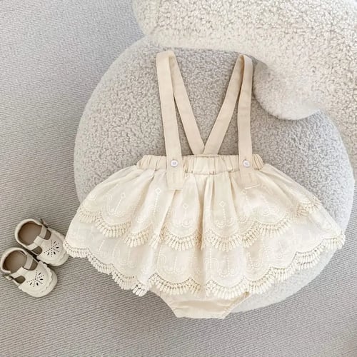 سالوبيت (دنغري) - طقم مكون من قميص ابيض ودنغري بيج