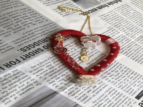 تعليقة خيط وحبل