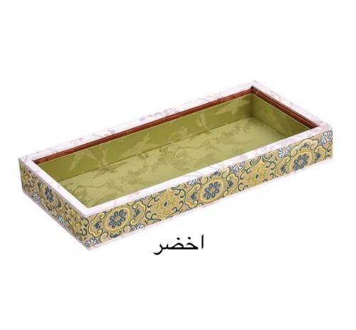 Center jewelry and perfume display tray