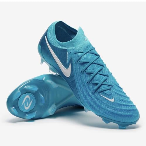 حذاء نايك فانتوم GX2 السماوي