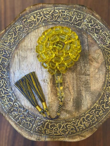 سبحة كهرمان طبيعي شفاف