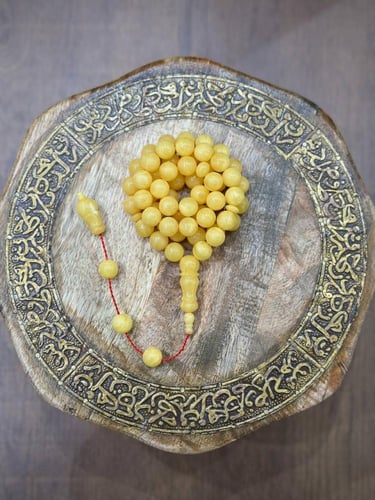 سبحة كهرمان طبيعي مع شهادة